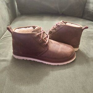 UGG Men's Neumel Waterproof size 9